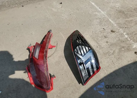 2020 Hyundai Elantra Sel z USA, uszkodzony, nr VIN 5NPD84LF3LH629261